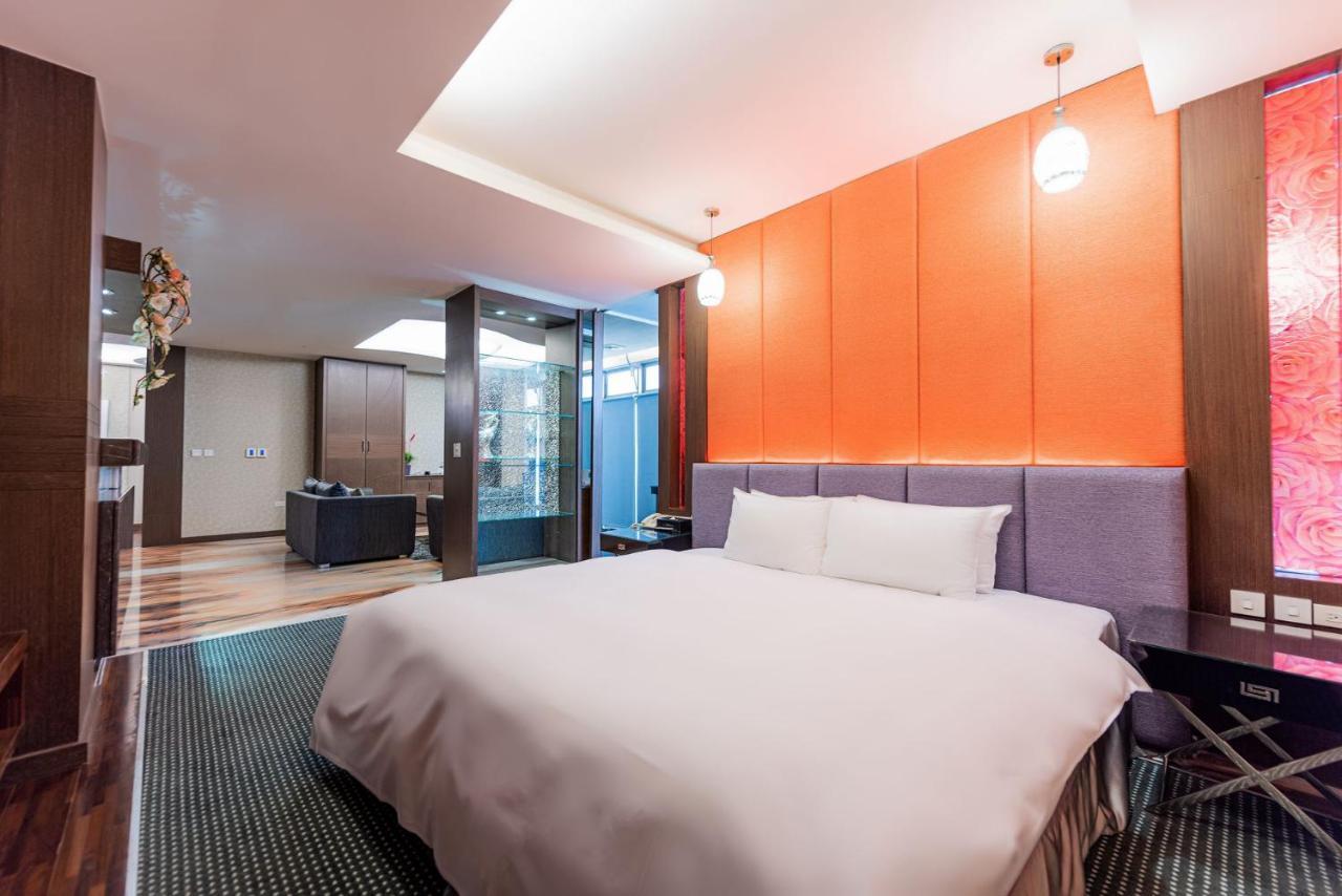 Shianghu Boutique Hotel Città di Chiayi Esterno foto