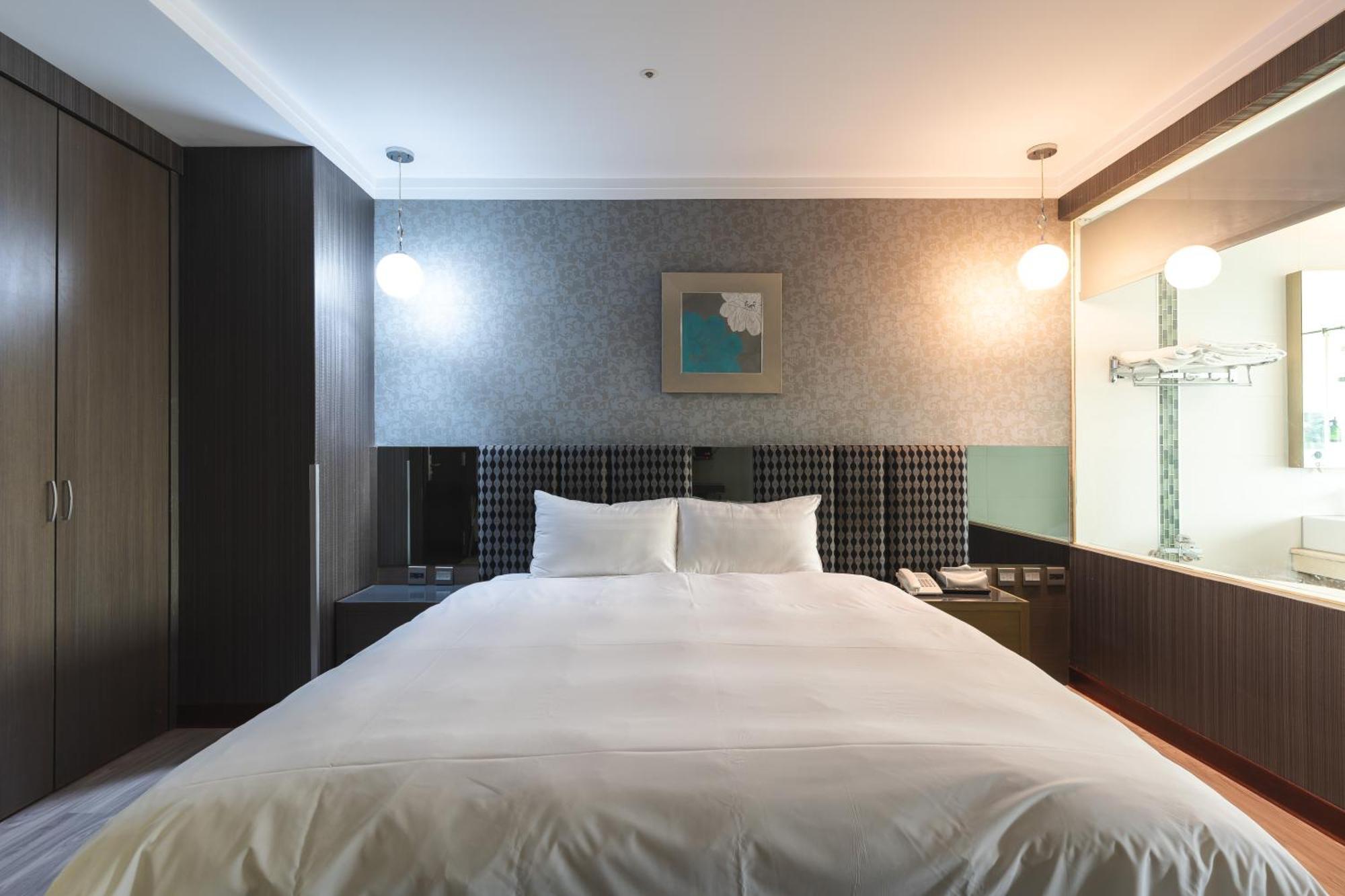 Shianghu Boutique Hotel Città di Chiayi Esterno foto