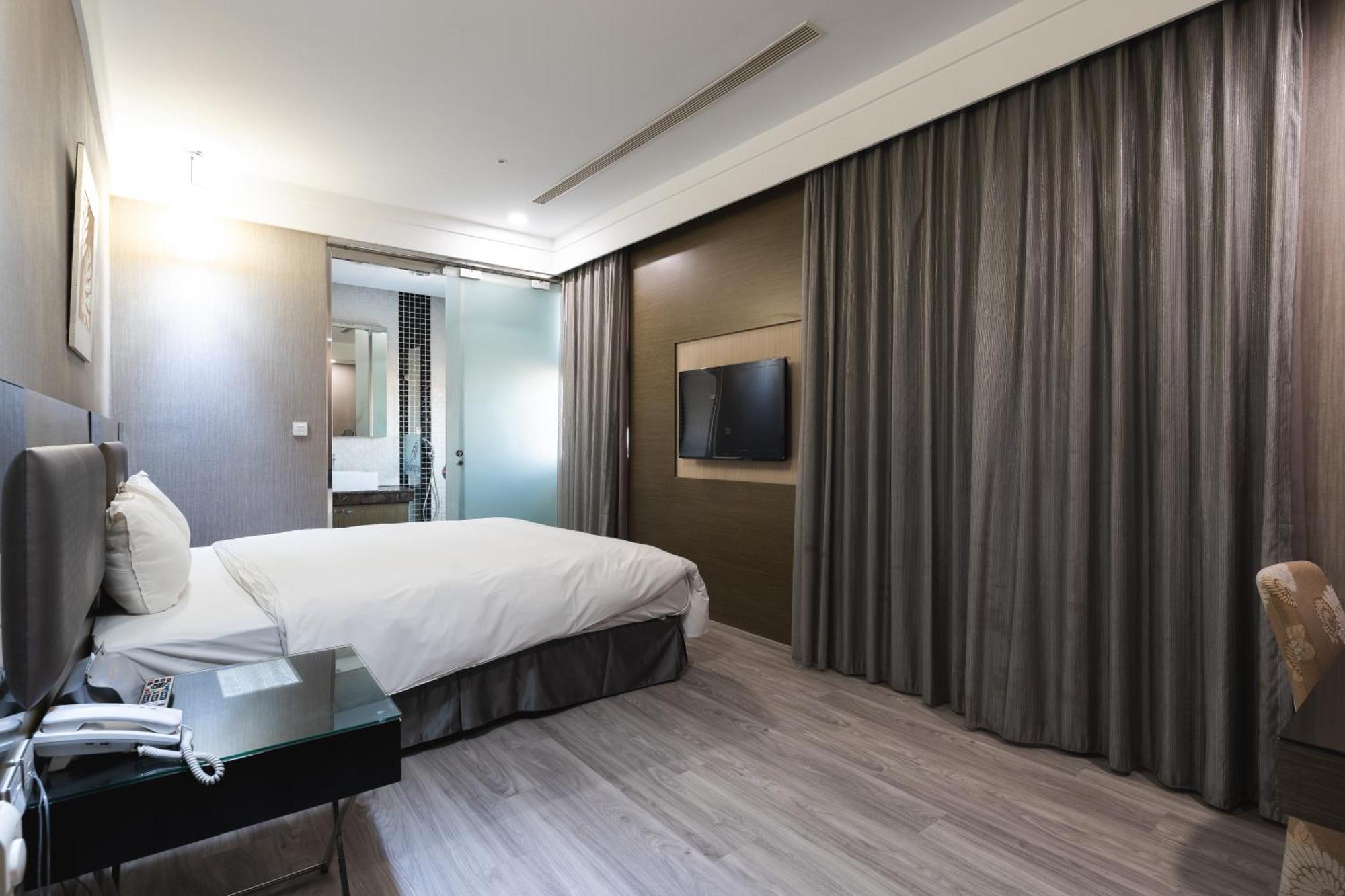 Shianghu Boutique Hotel Città di Chiayi Esterno foto